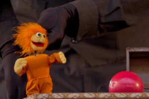 "Pepino", the puppet who teaches the power of persistence.