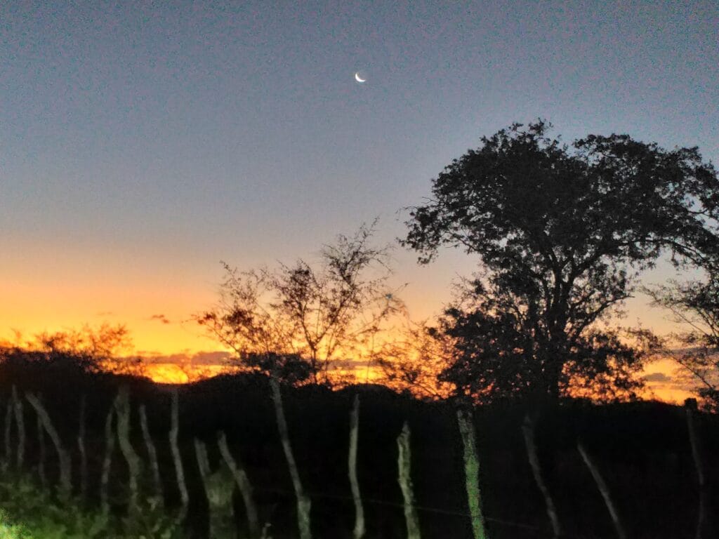 Pôr do sol em Tanquinho/BA