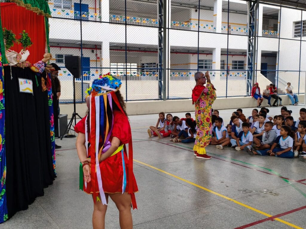 Mamulengo de Cheiroso em apresentação